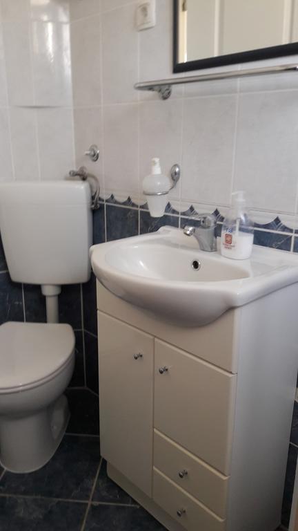 Apartment Amalija Примоштен Экстерьер фото